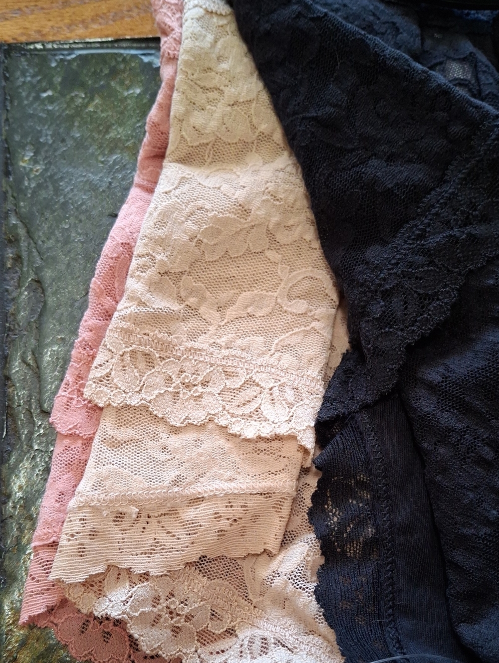 Lace Cheeky Boyshort - 3 Pack - Picture 4 of 4